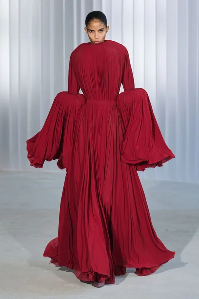 Look 39